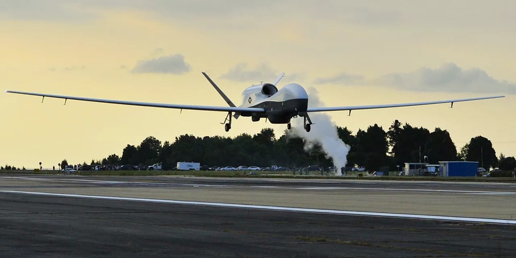 ВМС США подтвердили потерю высотного БПЛА MQ-4C Triton